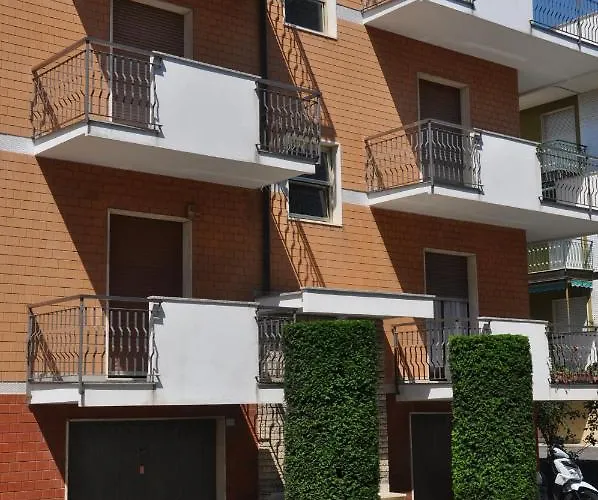 Viale Repubblica 307 6 Pietra Ligure