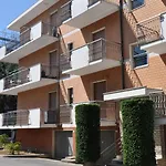 Viale Repubblica 307 6 公寓 皮特拉利古