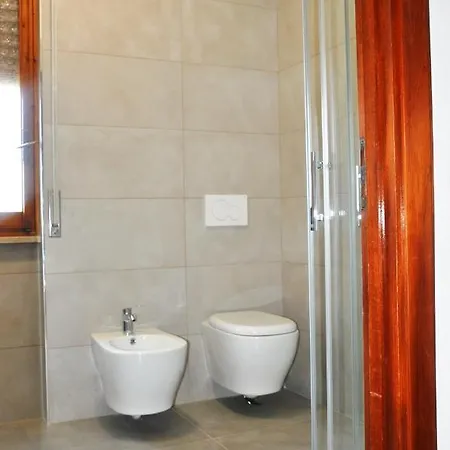 Viale Repubblica 307 6 *