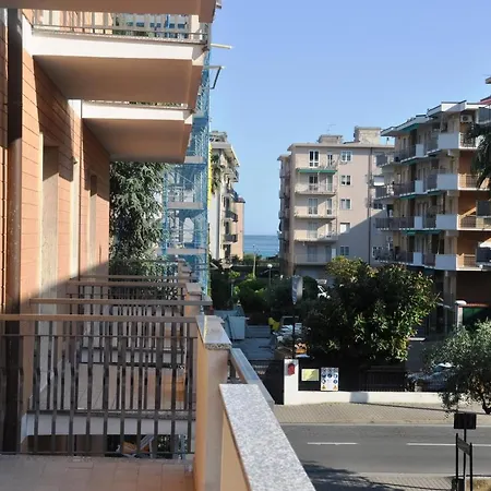 Viale Repubblica 307 6 Apartament *